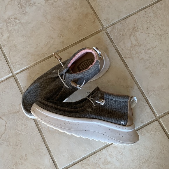 Hey Dude boot shoes Grey used W8 - Picture 2 of 6